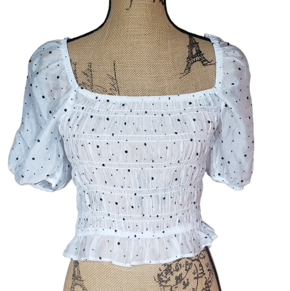 Summer top - Picture 1 of 9